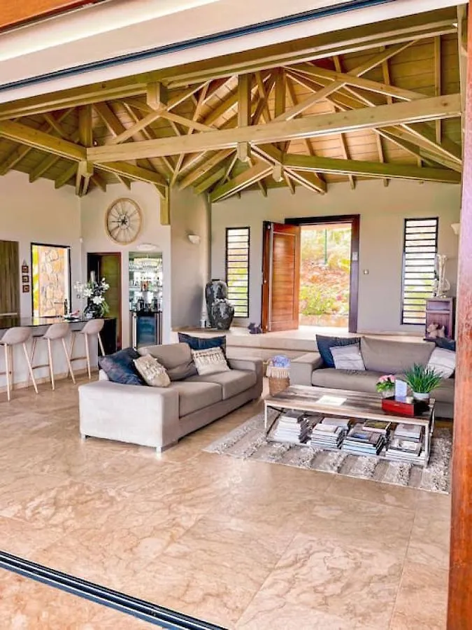 Villa Indigo Pearl, Luxury, Orient Bay Seaview